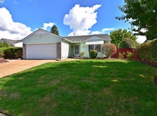 2943 S 7th Pl, Lebanon, OR 97355