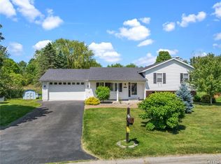 8020 Winfield Cir, Rome, NY 13440