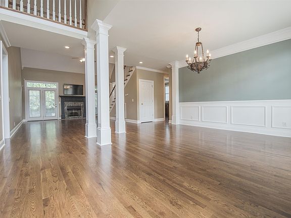 4th image of 2198 Northwoods Dr