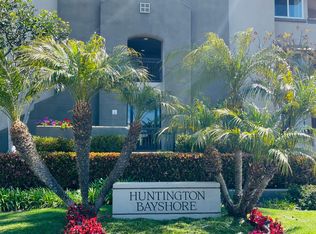 430 Lake St UNIT 104, Huntington Beach, CA 92648
