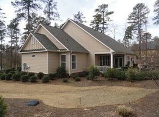 1121 Turnberry Cir, Greensboro, GA