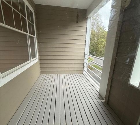 3rd image of 106 Bonney Ct