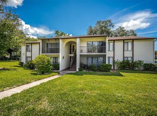 2522 Pine Ridge Way S APT A2, Palm Harbor, FL 34684
