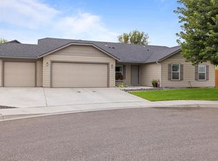 1258 S Keller Pl, Kennewick, WA 99338