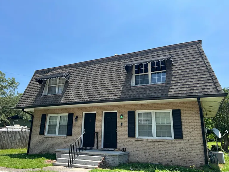 1717 River St NE #B — Photo 1