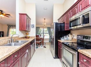 1111 SW 88th Way, Hollywood, FL 33025