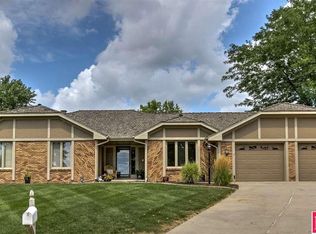16506 Frederick Cir, Omaha, NE 68130