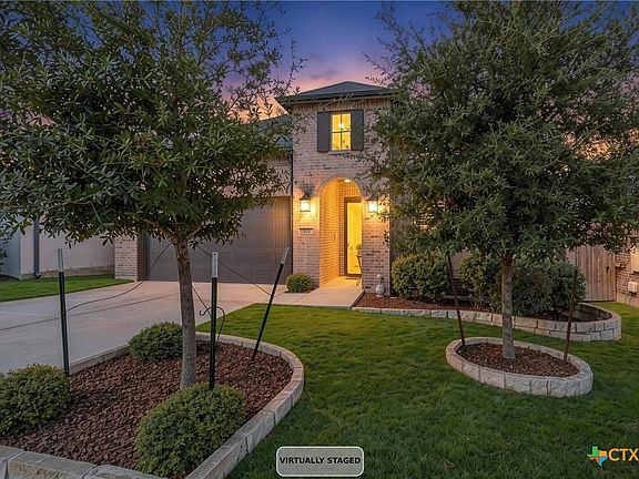 2nd image of 428 Trailing Lantana Ln