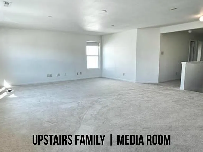 500 Zander Woods Ct — Photo 16