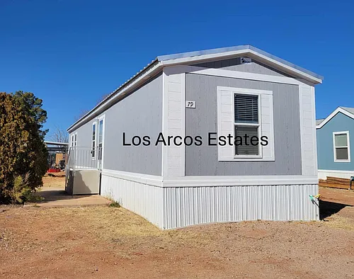 650 E Busby Dr Photo 1