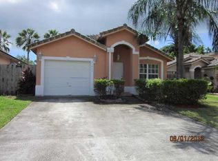 21479 SW 88th Ave, Cutler Bay, FL 33189