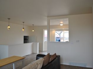 6826 Mescalero Dr, Colorado Springs, CO 80915