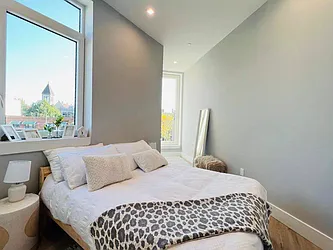 Rented by Doorway NYC, LLC