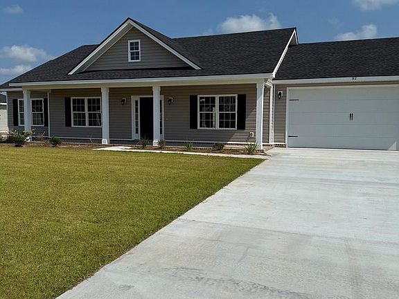 3rd image of 92 Freshwater Ln