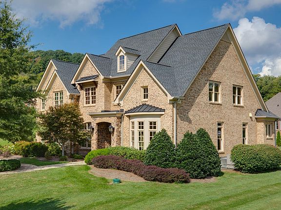 2nd image of 4900 Buds Farm Ln