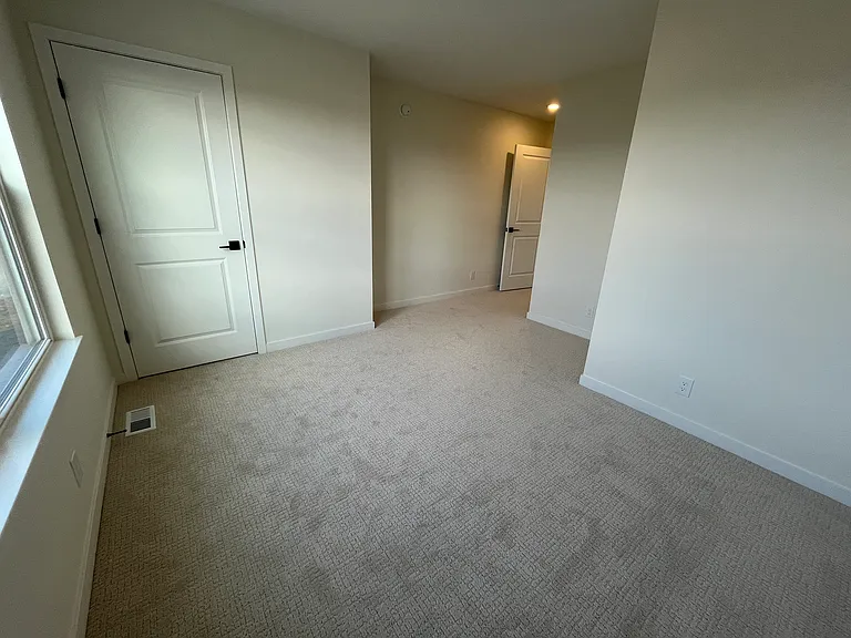 2823 Foxglove Ln — Photo 28