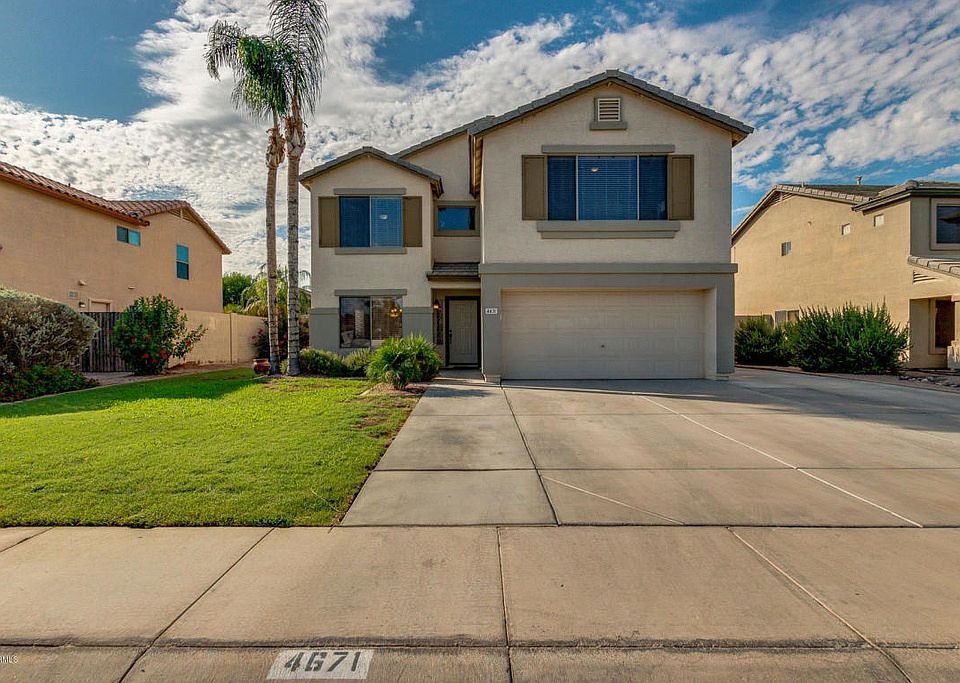 1st image of 4671 E Torrey Pines Ln