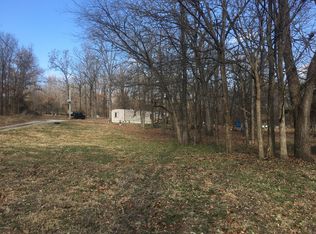 6892 Olive Ln, Neosho, MO 64850