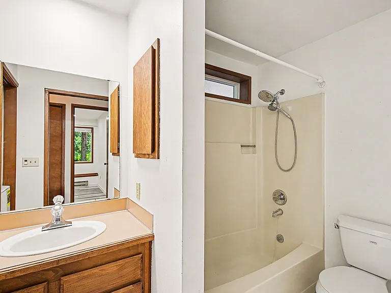 7573 Old Redmond Rd #7 — Photo 13