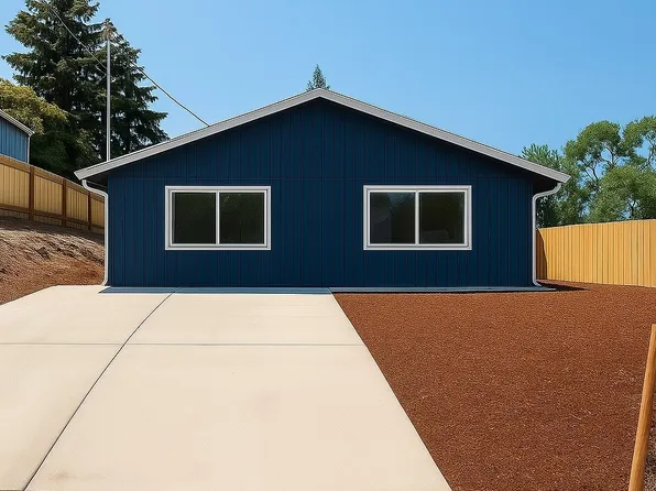 1237 SE Washington Ave, Roseburg, OR 97470