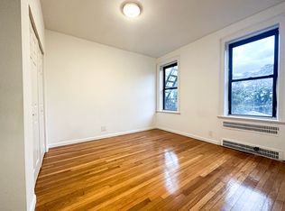 2598 36th St APT 2K, Astoria, NY 11103