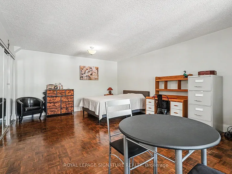 101 Bristol Rd E #221 — Photo 12