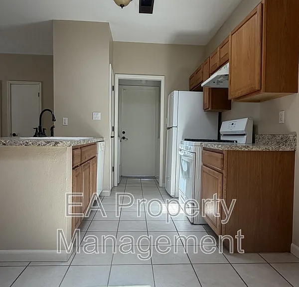 6532 Keeling St NW — Photo 11
