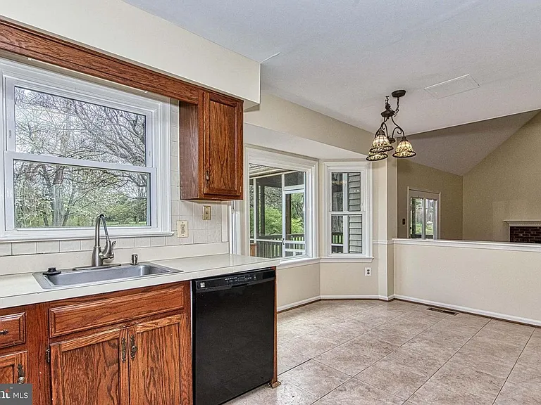 2205 Cedar Mill Ct — Photo 22