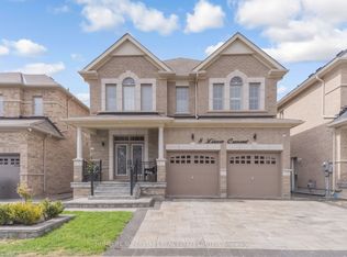 8 Lisson Cres, Brampton, ON L6X5H8