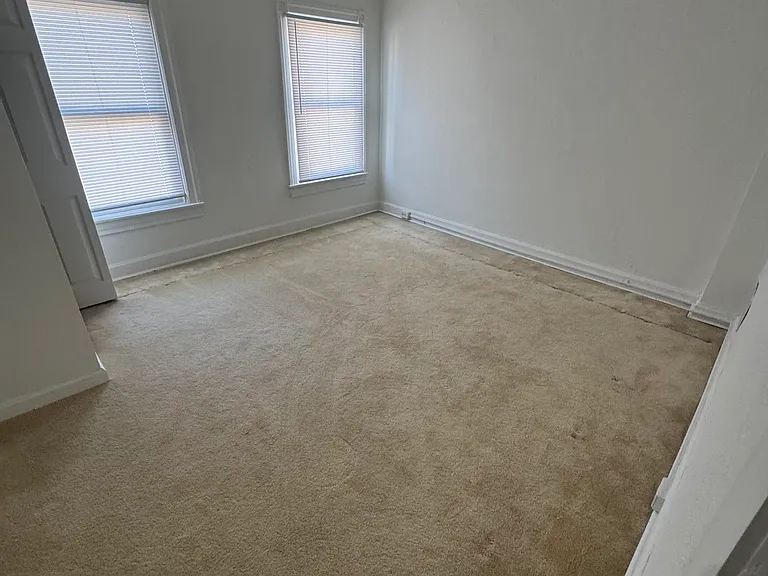 135-137 Fairground Ave — Photo 16