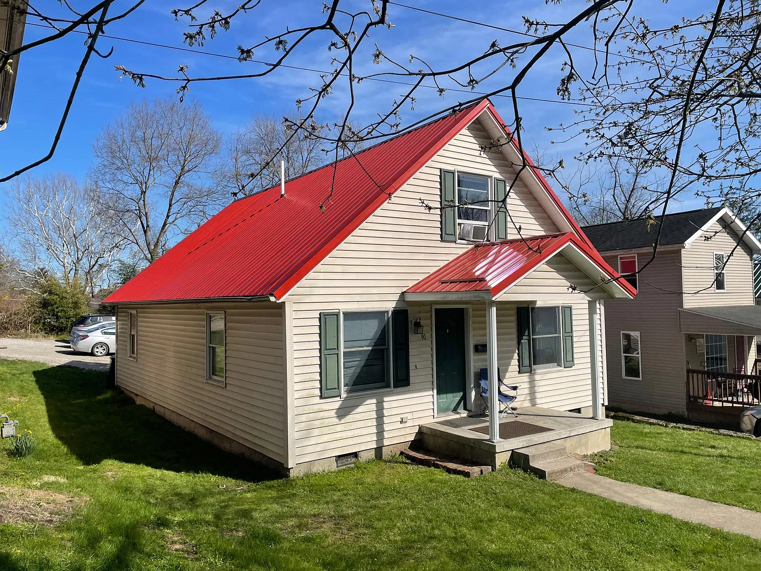 4 bed, 1568 sqft, $2,000 — Photo 2