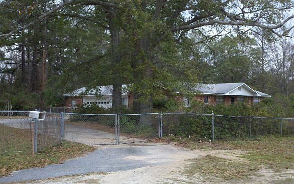 2nd image of 11 Pitts Ln