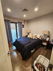 Rented by Bouklis Group