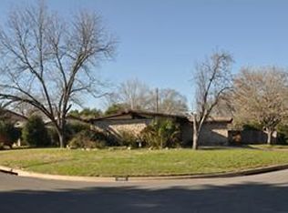 3000 Silverleaf Dr, Austin, TX 78757