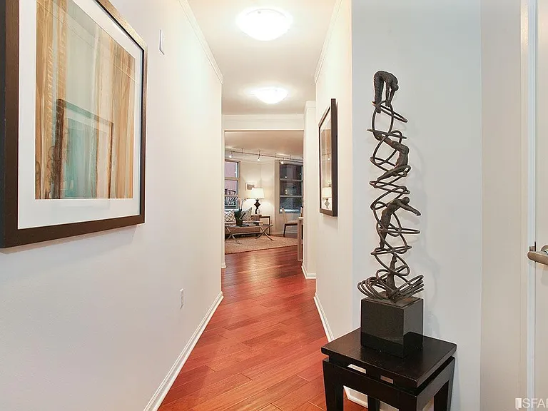 1800 Washington St #411 — Photo 10