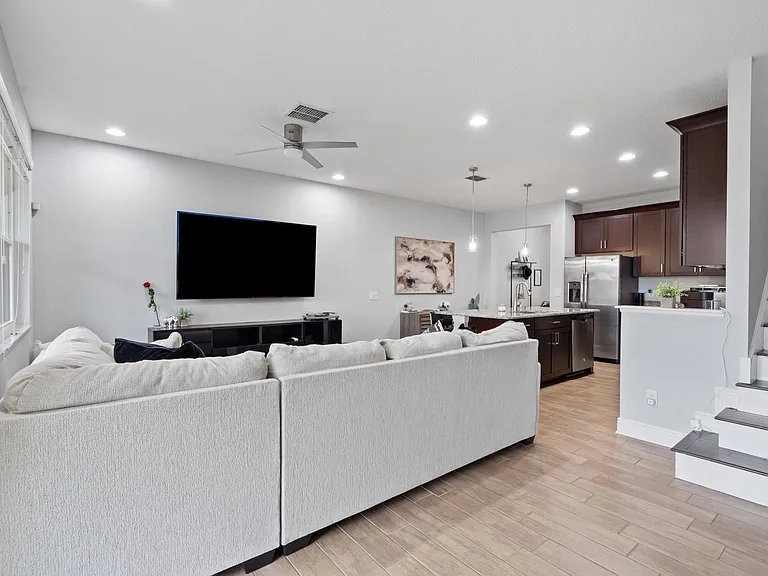 9105 Carolina Wren Dr — Photo 12