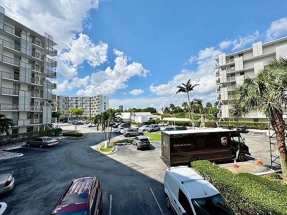 4th image of 3475 N Country Club Dr APT 206