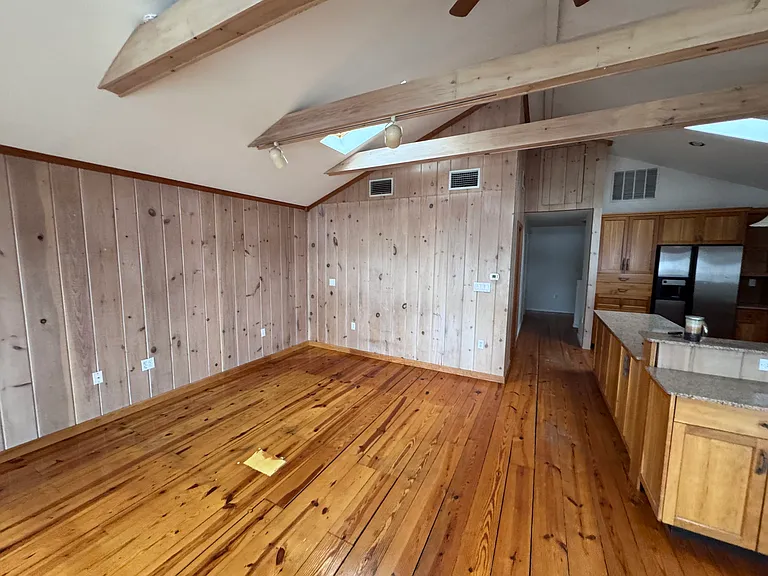 146 Crystal Pond Rd — Photo 27