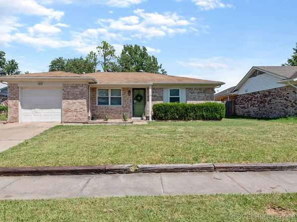 3253 S 121st Ave E, Tulsa, OK 74146
