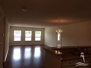 3rd image of 2094 Castlebridge Court NW