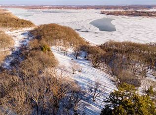 1700 Lake Manor Rd NE, Solon, IA 52333