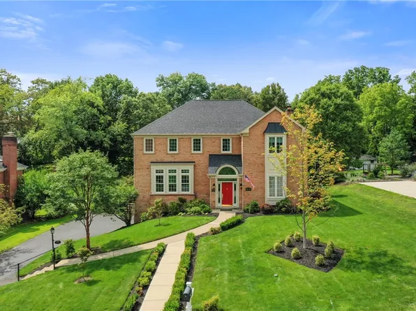 204 Virginia Manor Dr, Pittsburgh, PA 15215
