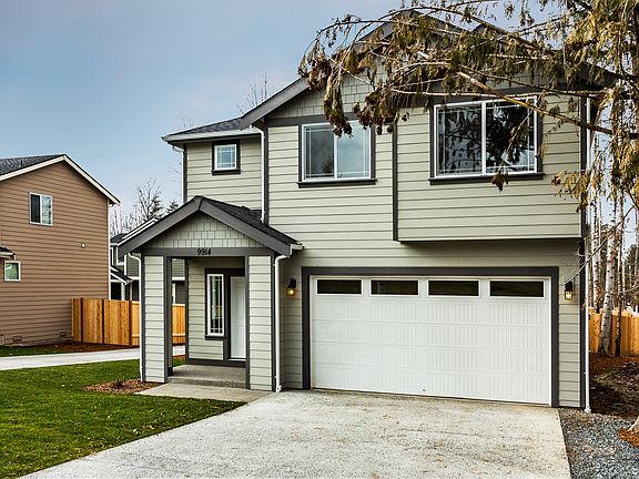 2nd image of 9914 9th Avenue Ct E