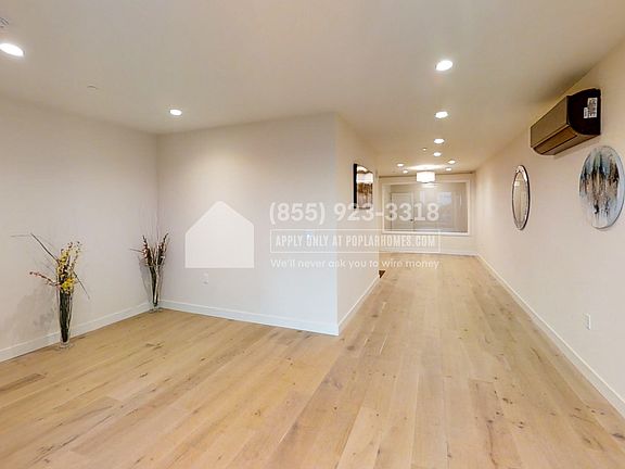 3rd image of 2224 Clement St #105