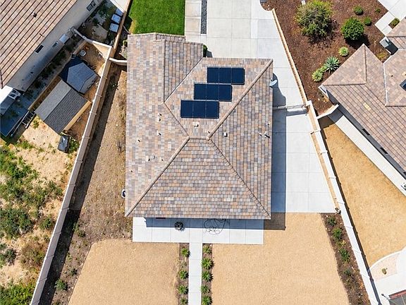3rd image of 8012 Rooster Ct