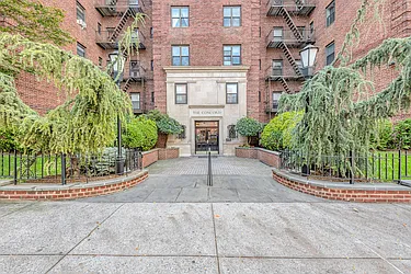 25-40 31st Avenue #4K in Astoria, Queens | StreetEasy