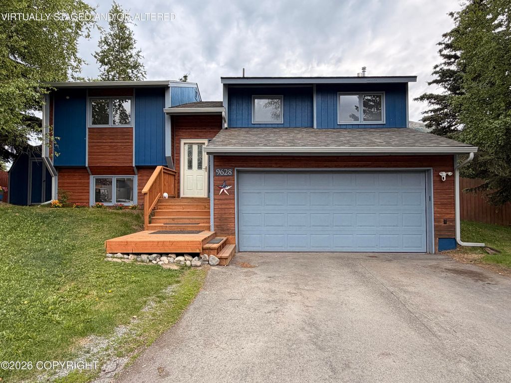 9628 Balandra Cir, Eagle River, AK