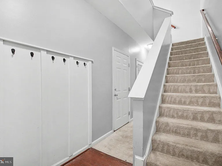 3041 Chinkapin Oak Ln — Photo 18