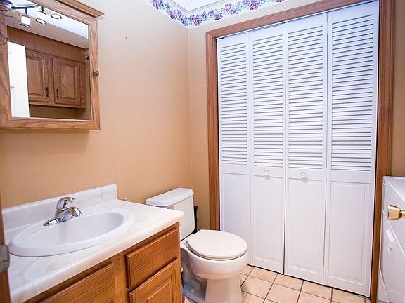 3rd image of 47 Boylston Ln #47