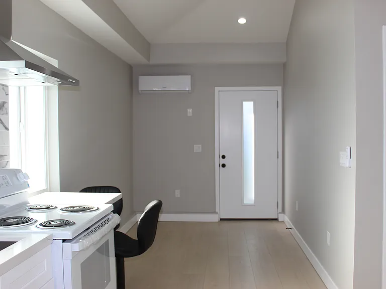 20803 Bassett St — Photo 12